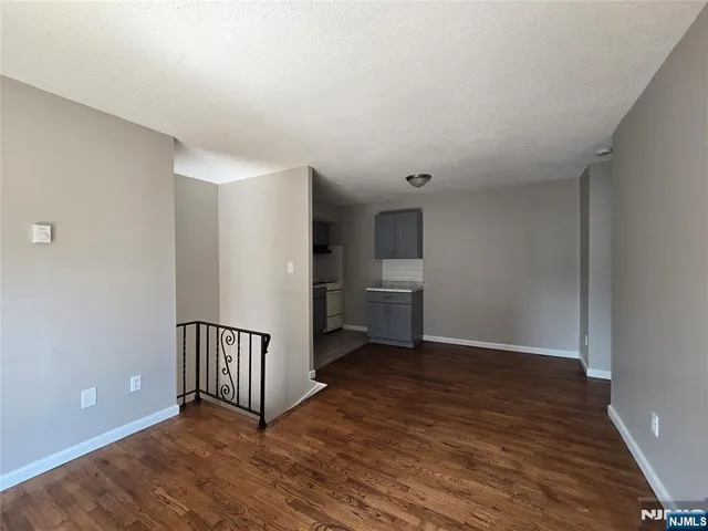 $1,700 | 75 1st Street, Unit 6, Hackensack, NJ 07601