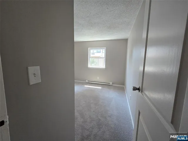 $1,700 | 75 1st Street, Unit 6, Hackensack, NJ 07601