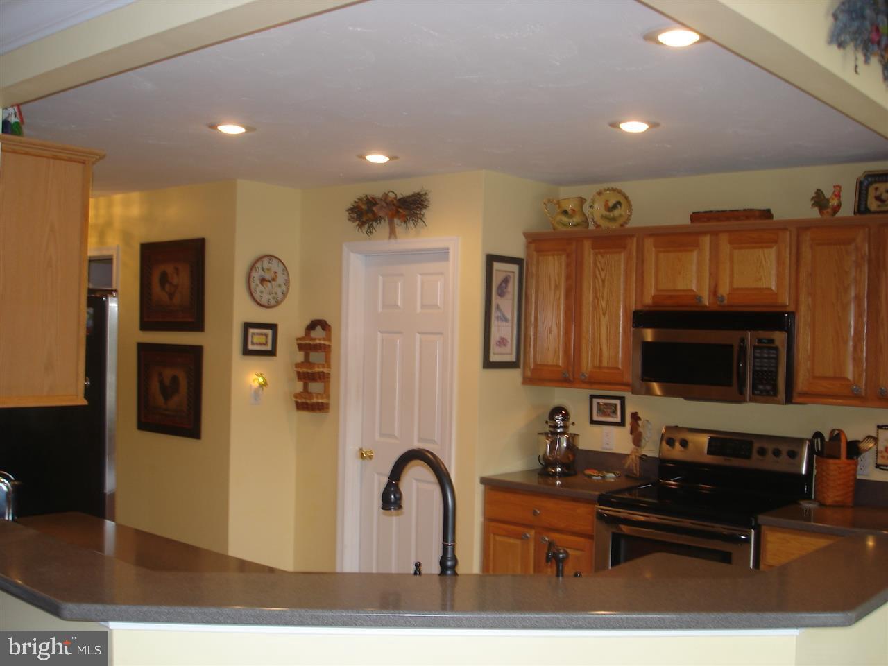 130 Ridgewood Drive Hanover, PA 17331 - Photo 9 of 36 Gallery Image 9