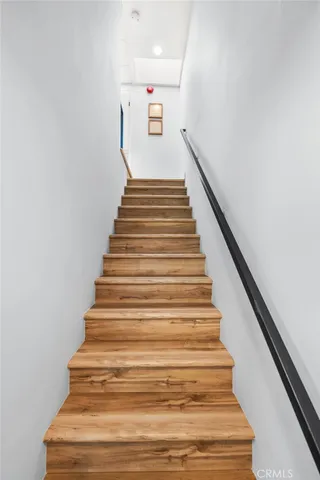 $1,049,999 | 2500 Abbot Kinney Boulevard, Unit 10, Venice, CA 90291