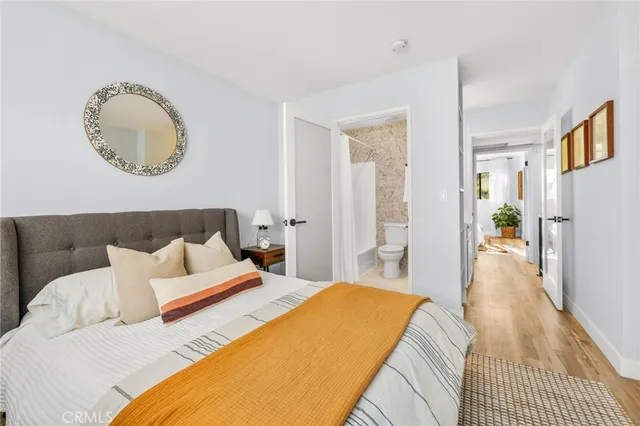 $1,049,999 | 2500 Abbot Kinney Boulevard, Unit 10, Venice, CA 90291