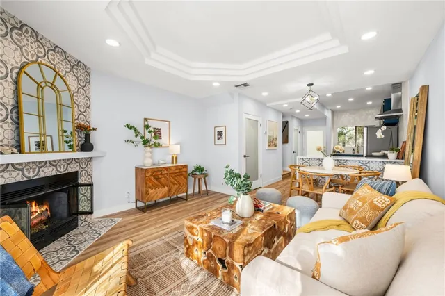 $1,049,999 | 2500 Abbot Kinney Boulevard, Unit 10, Venice, CA 90291