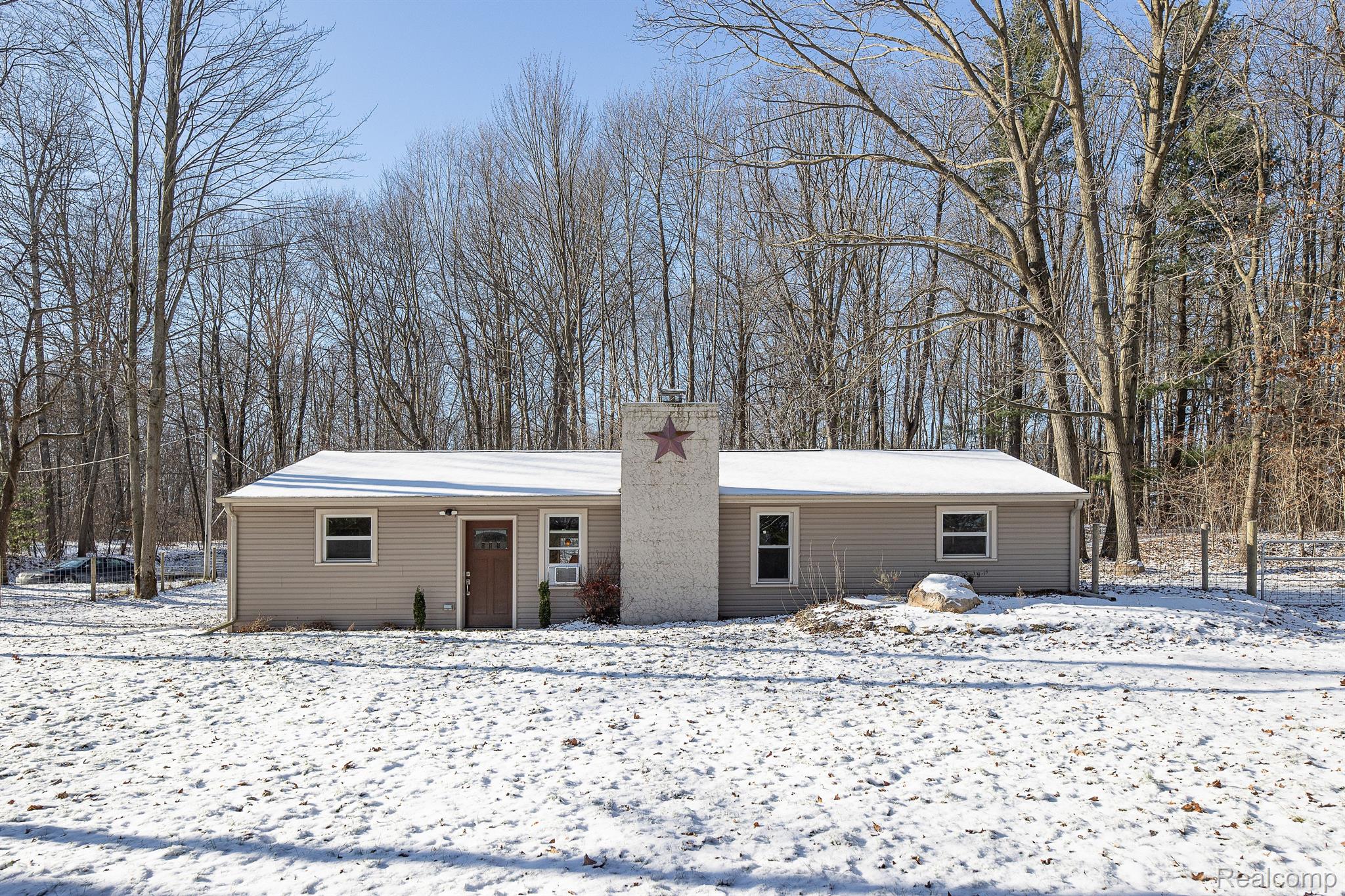 4139 Flint River Road Columbiaville, MI 48421 - Photo 2 of 44 Gallery Image 2