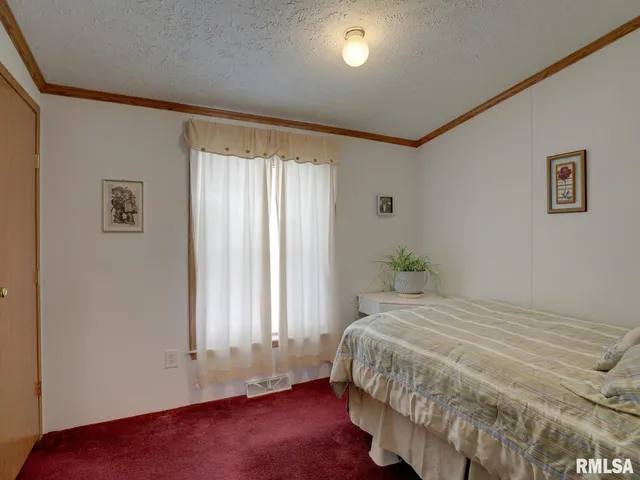 $50,000 | 12261 Mindale Road, La Prairie, IL 62346