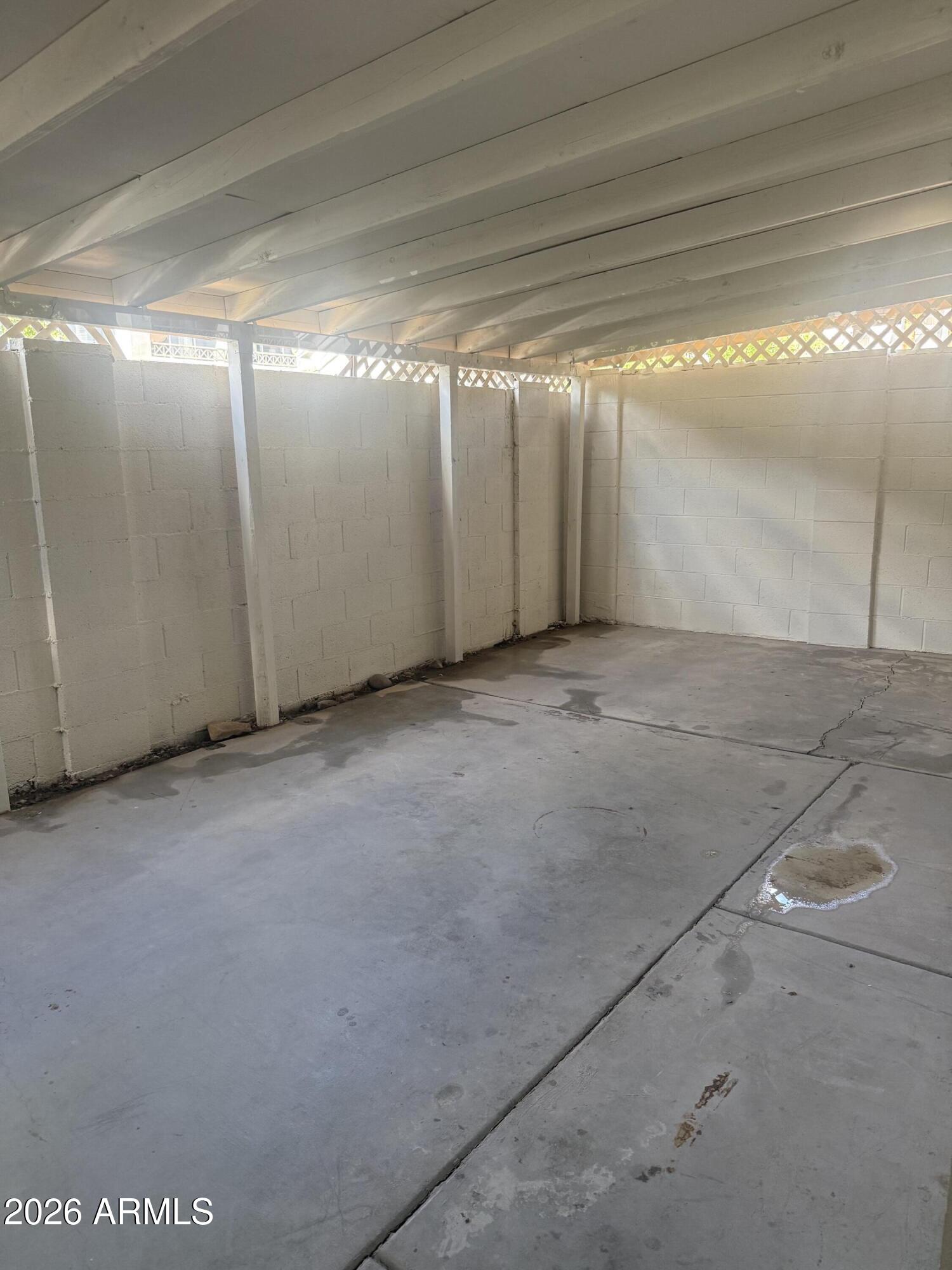 1622 East Campbell Avenue, Unit R Phoenix, AZ 85016 - Photo 18 of 22 1622 East Campbell Avenune Patio