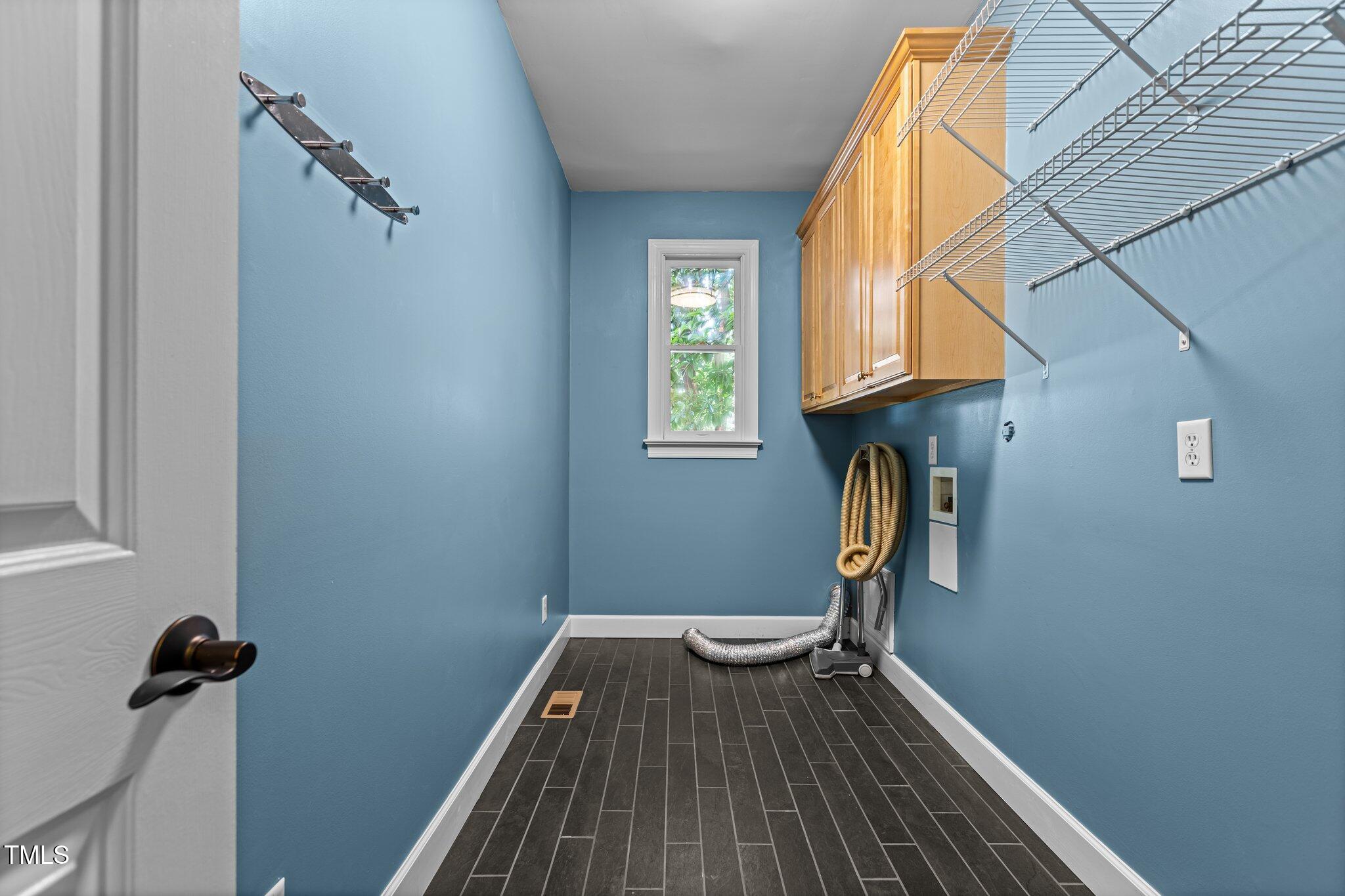 2001 Dobson Court Raleigh, NC 27612 - Photo 29 of 60 21-web-or-mls-2N6A0295