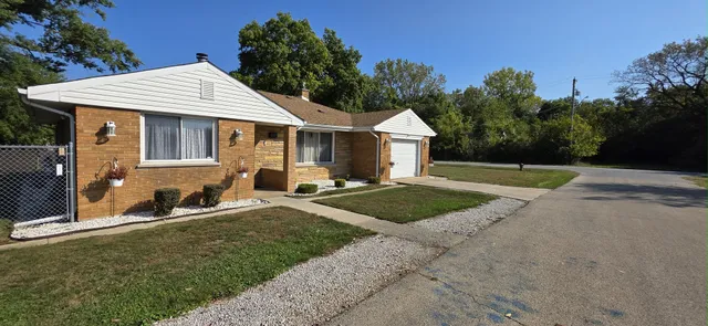 $269,900 | 3904 West 137th Street, Crestwood, IL 60418