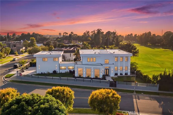 $3,988,888 | 4415 Parkview Drive, Lakewood, CA 90712