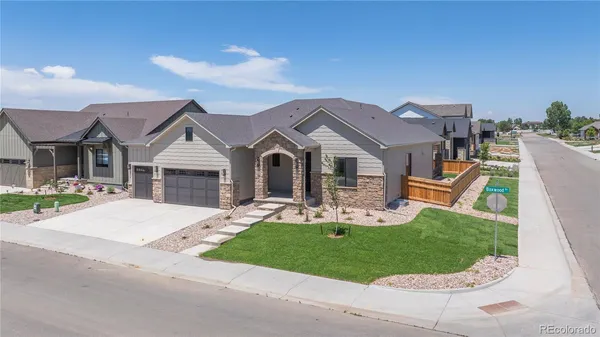 $925,000 | 194 Boxwood Drive, Windsor, CO 80550