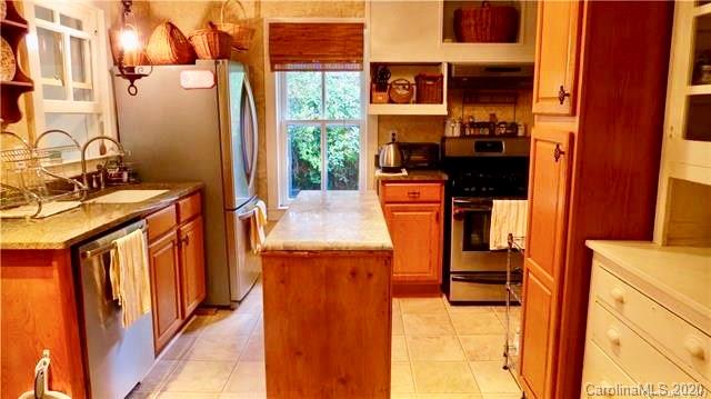 419 Higate Road Hendersonville, NC 28791 - Photo 14 of 23 Gallery Image 14
