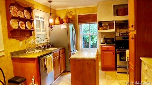 419 Higate Road Hendersonville, NC 28791 - Photo 15 of 23 Gallery Image 15