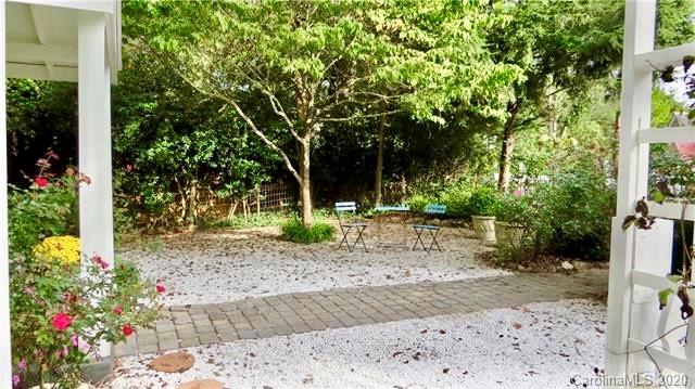 419 Higate Road Hendersonville, NC 28791 - Photo 4 of 23 Gallery Image 4