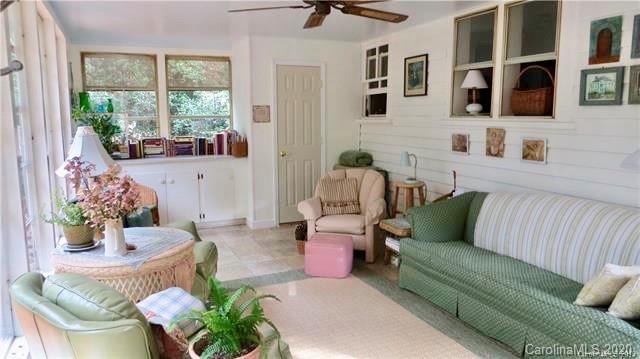 419 Higate Road Hendersonville, NC 28791 - Photo 10 of 23 Gallery Image 10