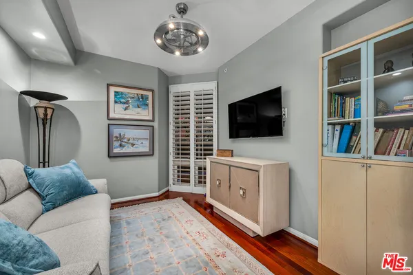 $1,399,000 | 11740 Sunset Boulevard, Unit 22, Los Angeles, CA 90049
