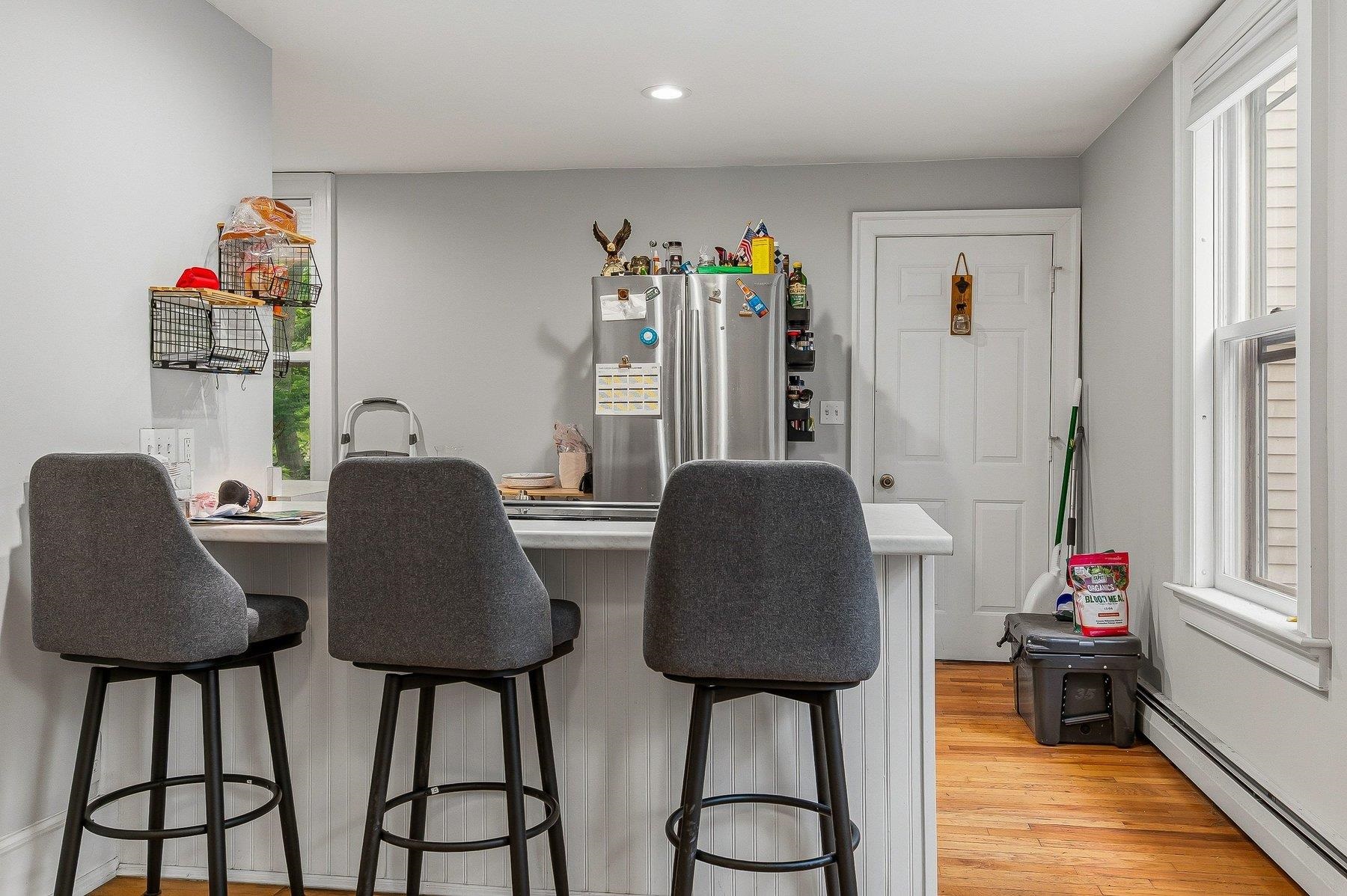 9 Arch Street Dover, NH 03820 - Photo 2 of 60