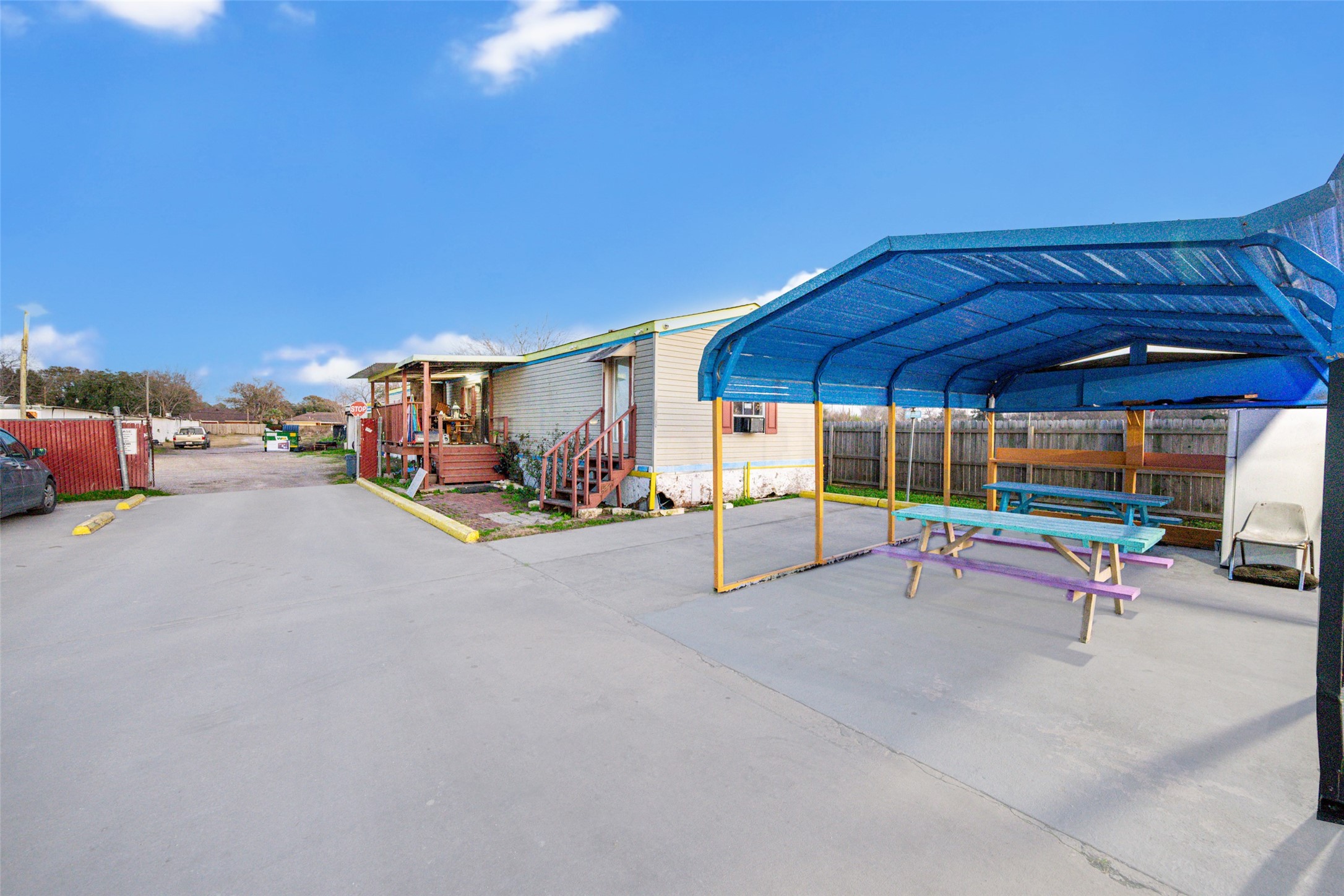 2627 Allen Genoa Road Pasadena, TX 77502 - Photo 34 of 37