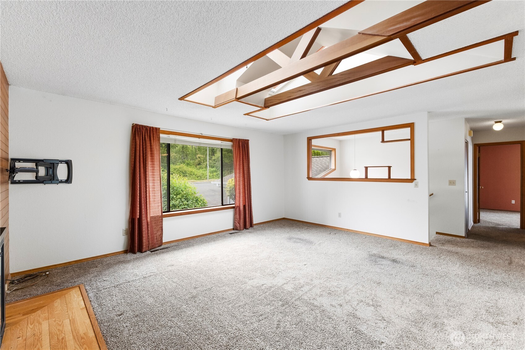 1025 Nevada Street Bellingham, WA 98229 - Photo 6 of 36
