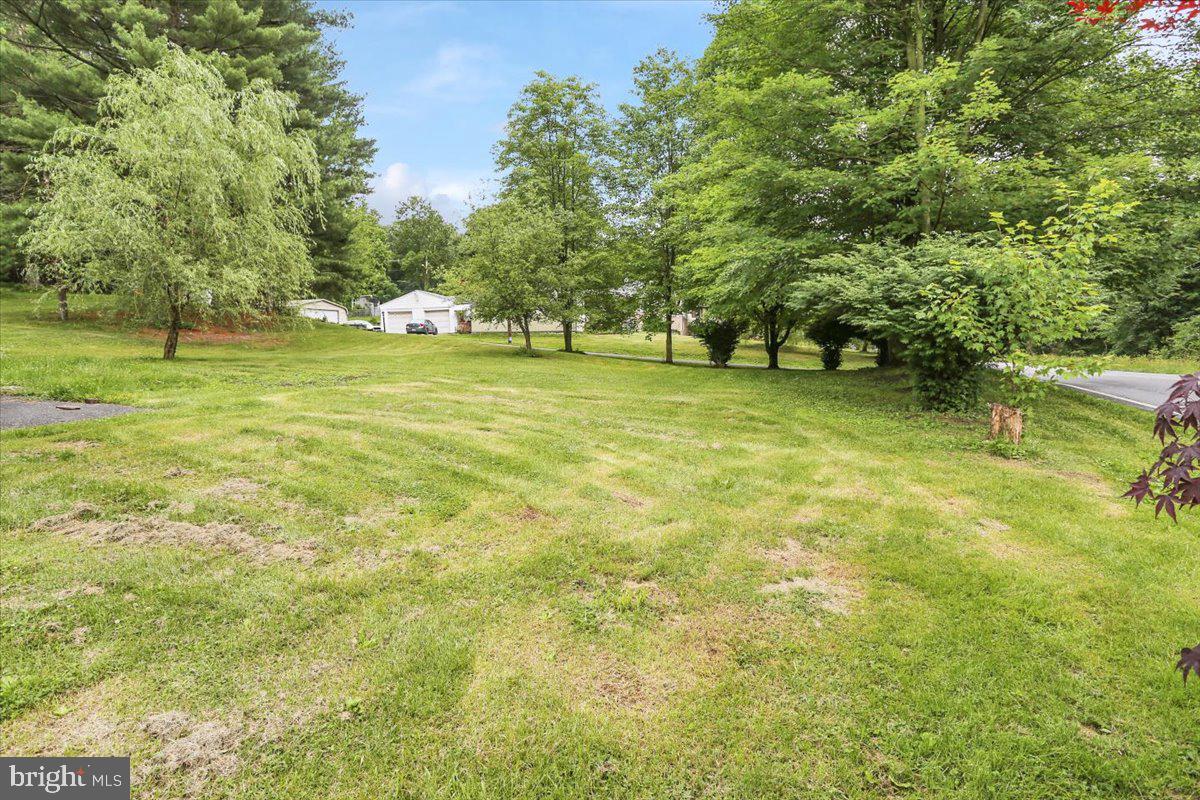 1821 Mount Laurel Road Temple, PA 19560 - Photo 7 of 30 Gallery Image 7