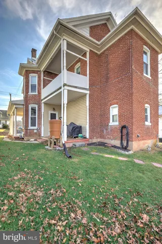 $299,900 | 90 North Reamstown Road, Reamstown, PA 17567