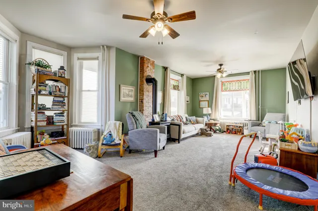 $299,900 | 90 North Reamstown Road, Reamstown, PA 17567