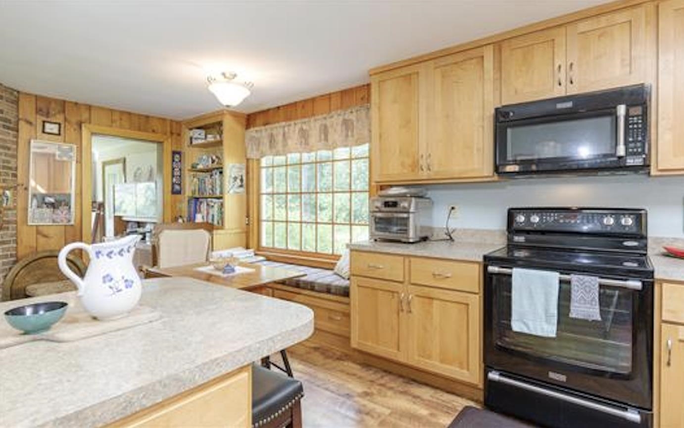 51 Prospect Hill Road Walpole, NH 03608 - Photo 11 of 34