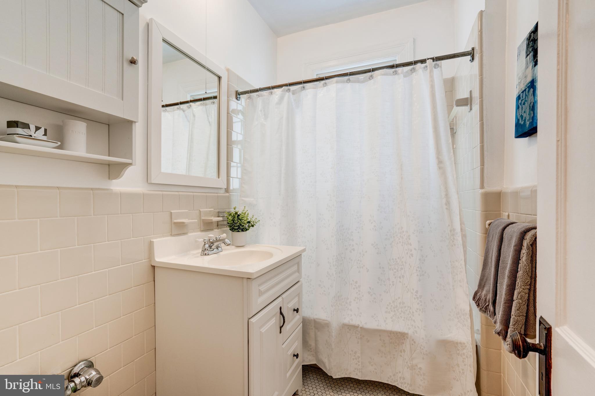 2707 Adams Mill Road Northwest, Unit 408 Washington, DC 20009 - Photo 13 of 21 Spacious bathroom