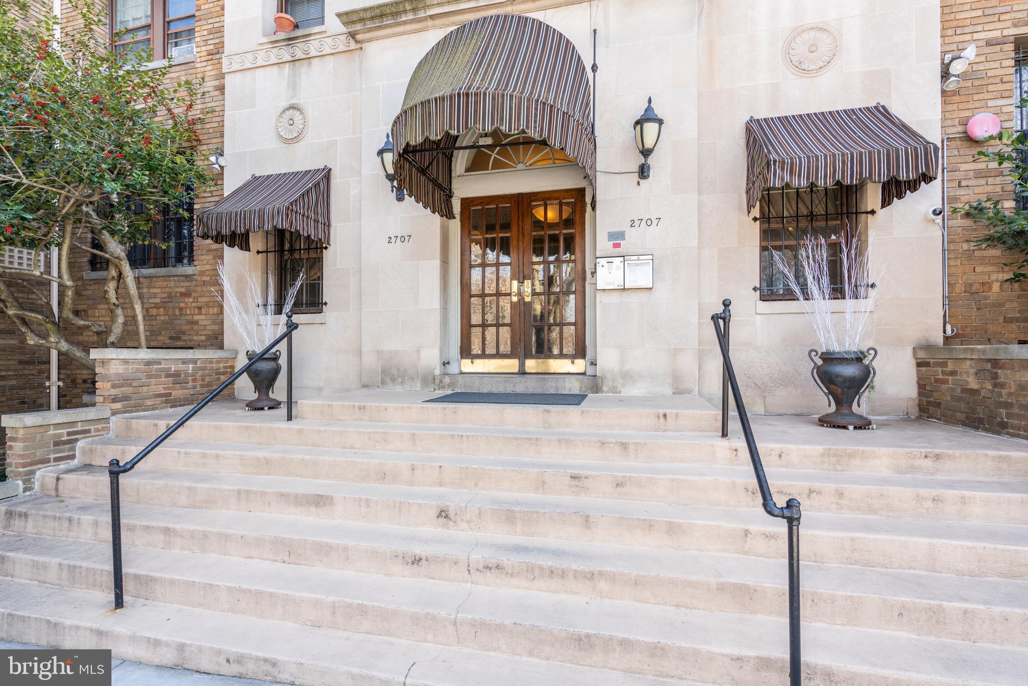 2707 Adams Mill Road Northwest, Unit 408 Washington, DC 20009 - Photo 20 of 21 Lovely Entrance