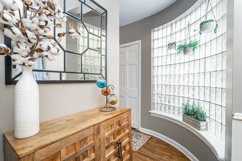 $3,350 | 360 1st Street, Unit 3, Hoboken, NJ 07030