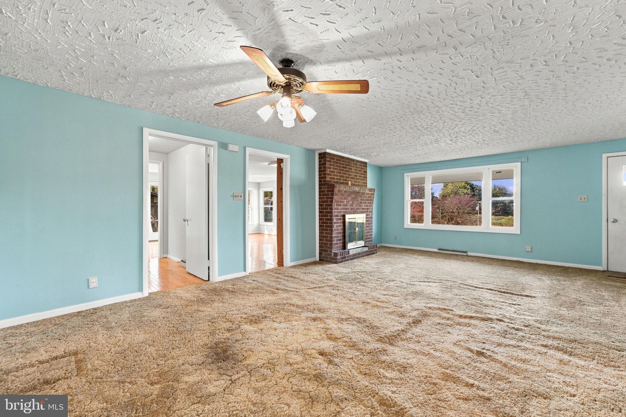 9707 Crest Hill Road Marshall, VA 20115 - Photo 11 of 26 Gallery Image 11