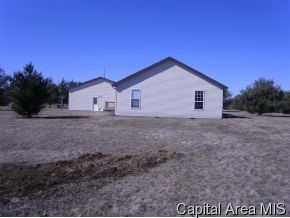 15690 State Rte 4 Auburn, IL 62615 - Photo 10 of 11