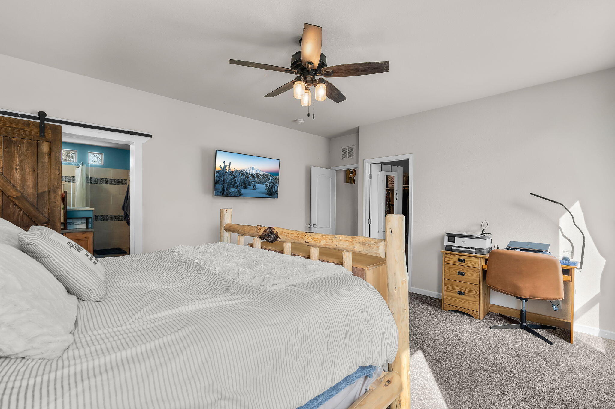 7651 Edwards Road Prineville, OR 97754 - Photo 34 of 54 2026_04_02_7651_NE_Edwards_Rd_Pv-24