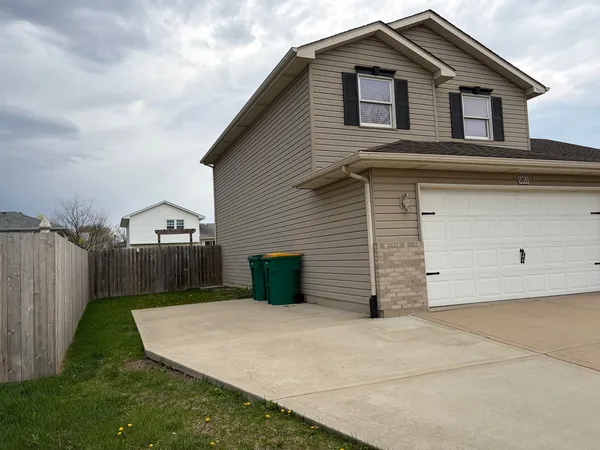 $399,900 | 1811 Cumberland Drive, Plainfield, IL 60586