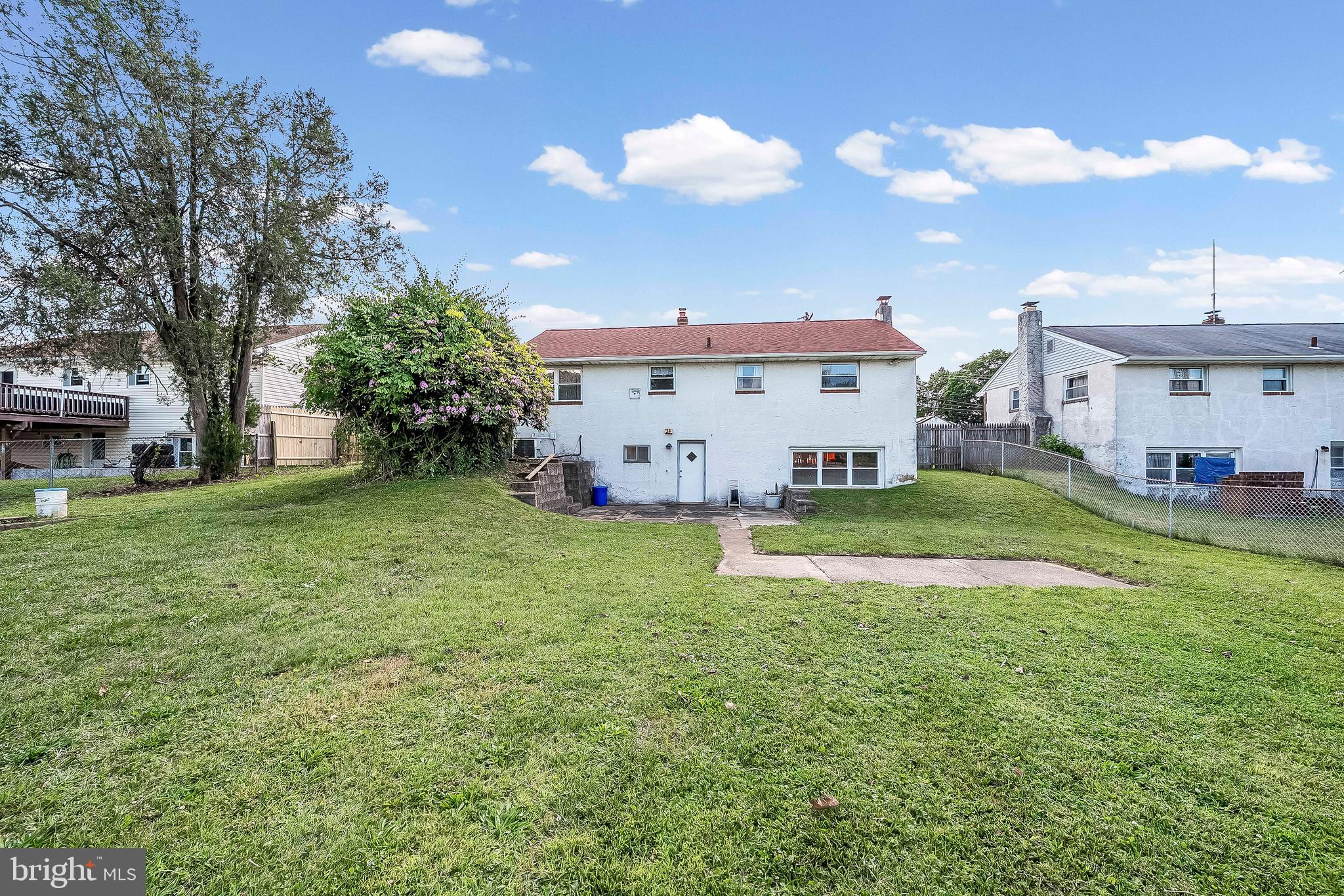 3195 Richard Road Aston, PA 19014 - Photo 13 of 17 Level Backyard