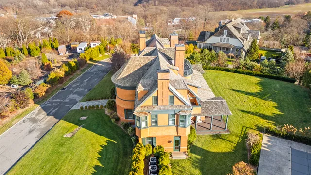 a view of an swimming pool with a patio