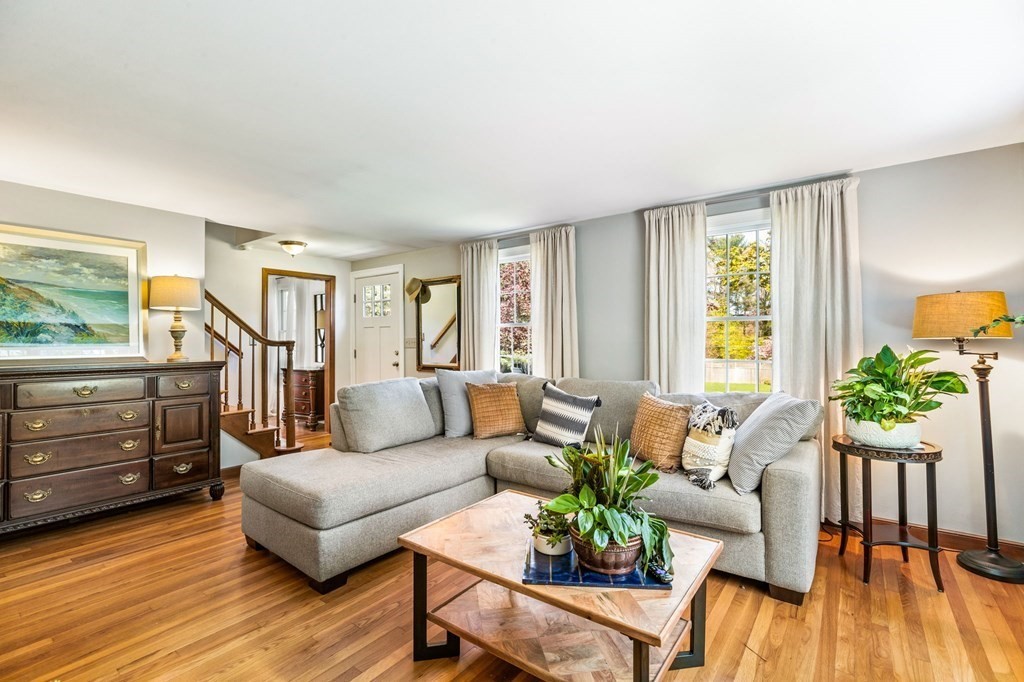 48 Parting Rock Road Duxbury, MA 02332 - Photo 16 of 36 Gallery Image 16