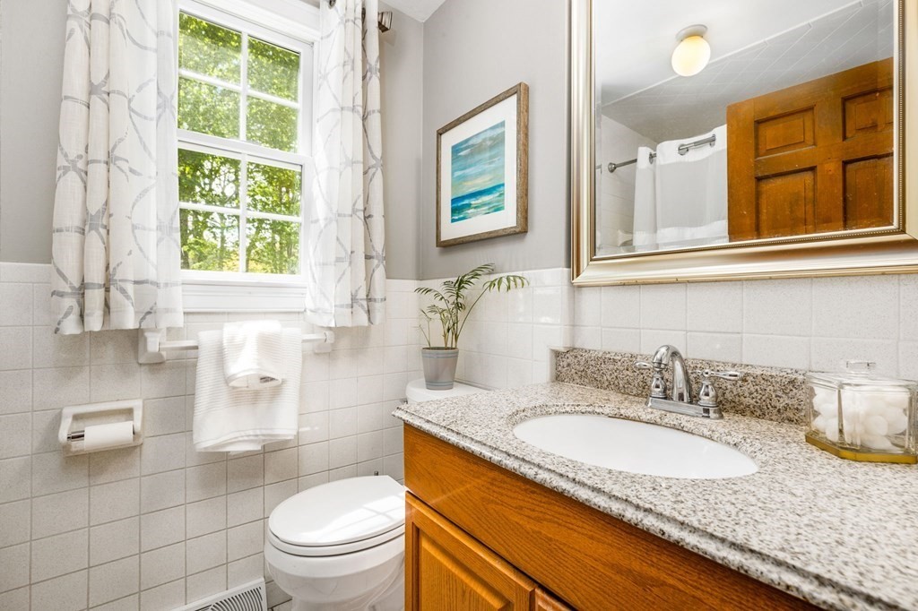 48 Parting Rock Road Duxbury, MA 02332 - Photo 20 of 36 Gallery Image 20