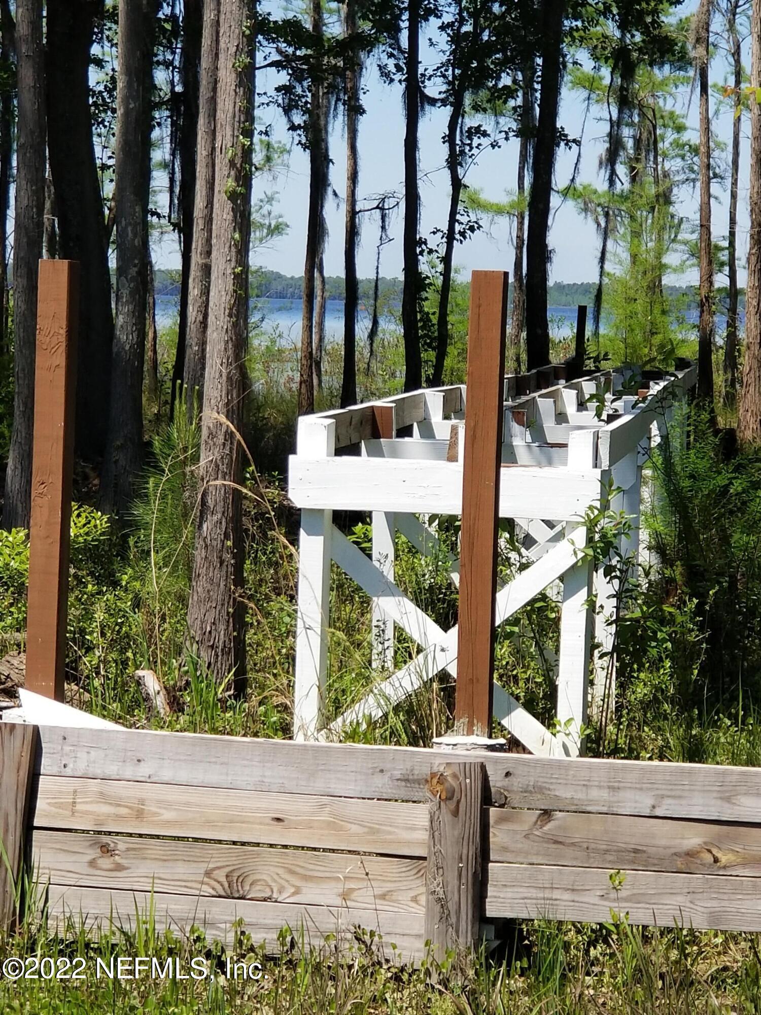 8505 Southwest 137th Street Starke, FL 32091 - Photo 6 of 10 a view of yard with patio