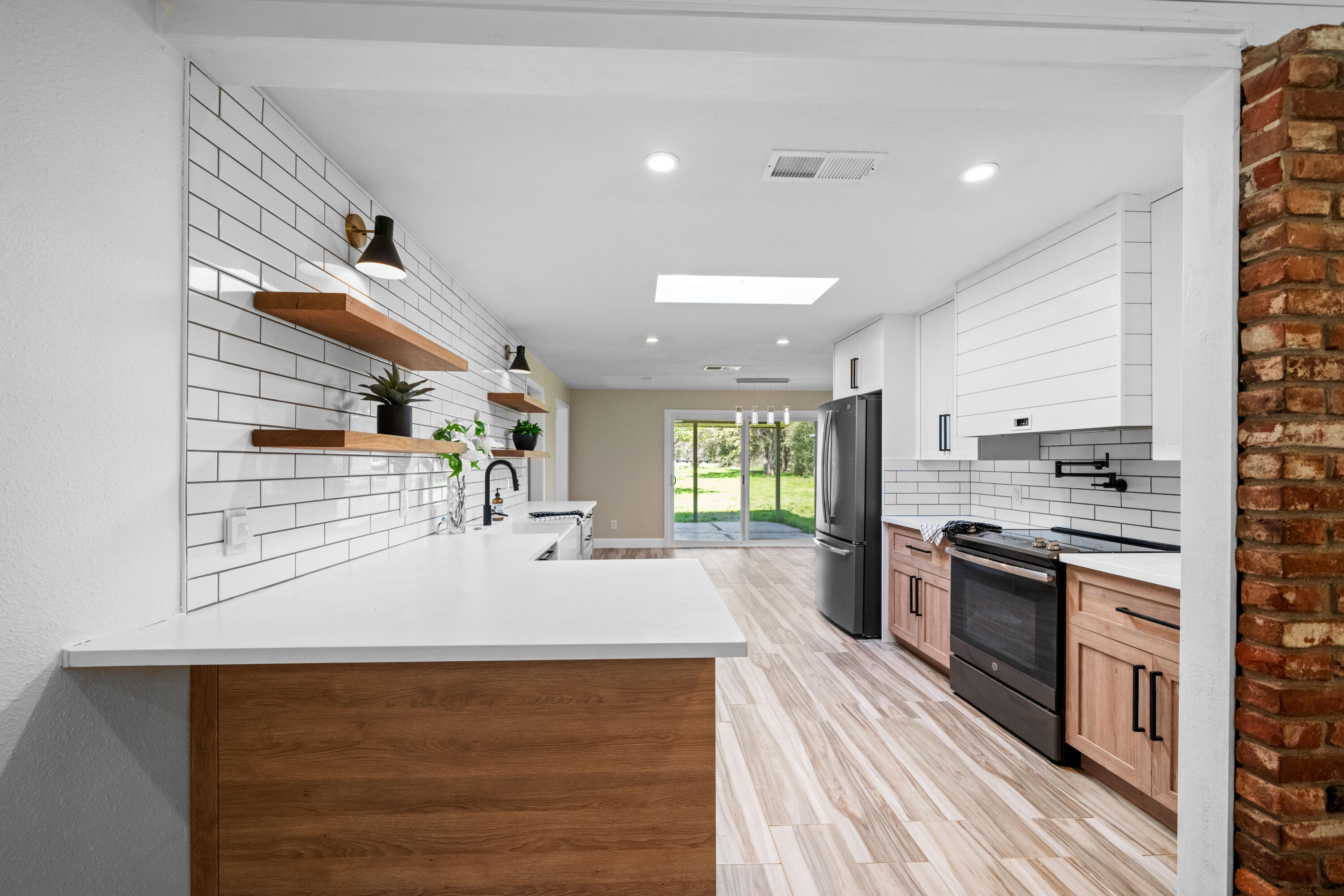 3262 Rancho Road Redding, CA 96002 - Photo 10 of 49 IMG-10