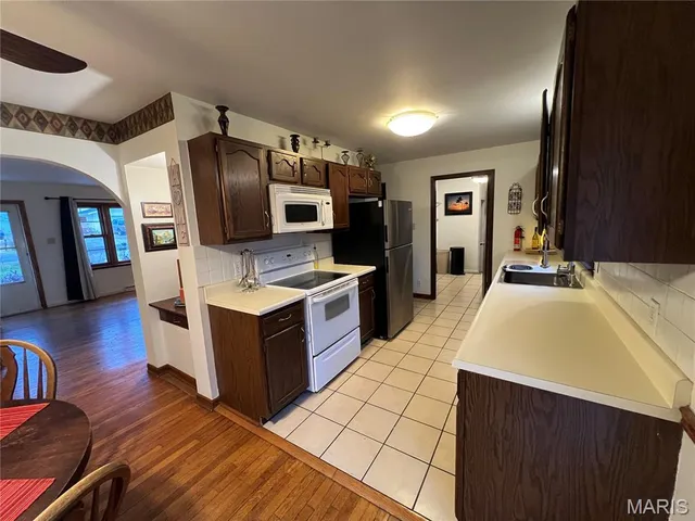 $249,000 | 10 Doris Avenue, O'Fallon, MO 63368