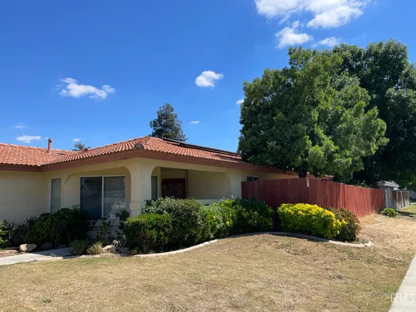 $319,900 | Undisclosed Address, Bakersfield, CA 93312