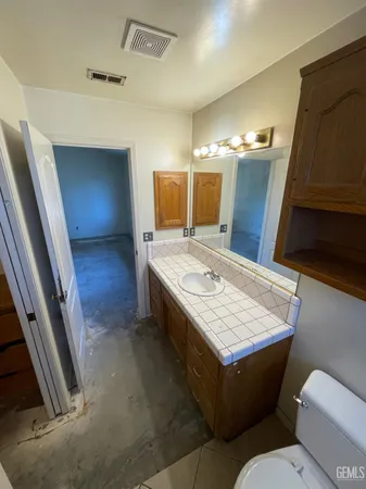 $319,900 | Undisclosed Address, Bakersfield, CA 93312