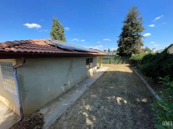 $319,900 | Undisclosed Address, Bakersfield, CA 93312