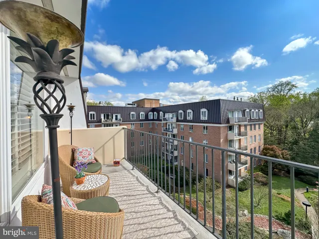 $475,000 | 8101 Connecticut Avenue, Unit S701, Chevy Chase, MD 20815