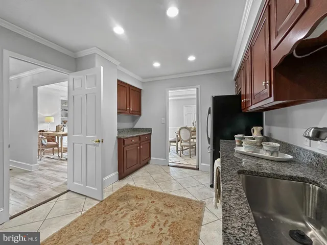 $475,000 | 8101 Connecticut Avenue, Unit S701, Chevy Chase, MD 20815