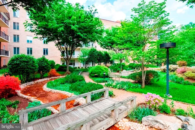 $475,000 | 8101 Connecticut Avenue, Unit S701, Chevy Chase, MD 20815