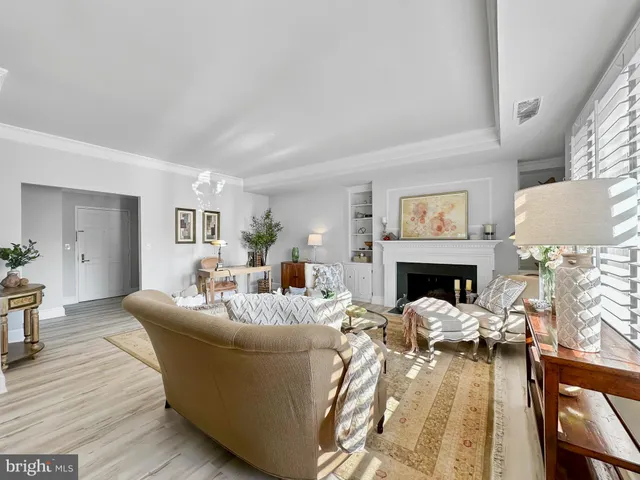 $475,000 | 8101 Connecticut Avenue, Unit S701, Chevy Chase, MD 20815
