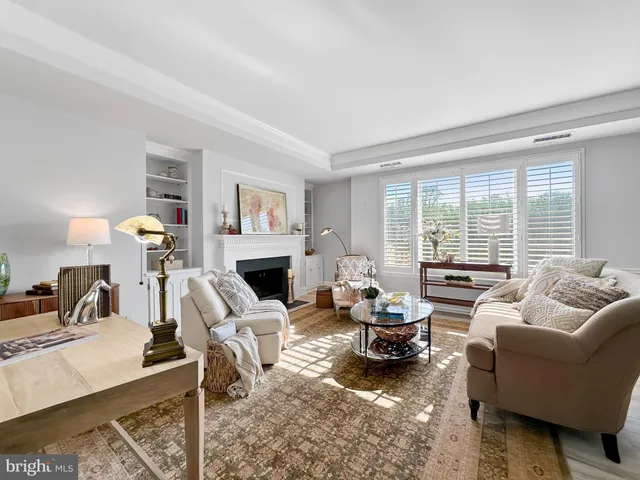 $475,000 | 8101 Connecticut Avenue, Unit S701, Chevy Chase, MD 20815