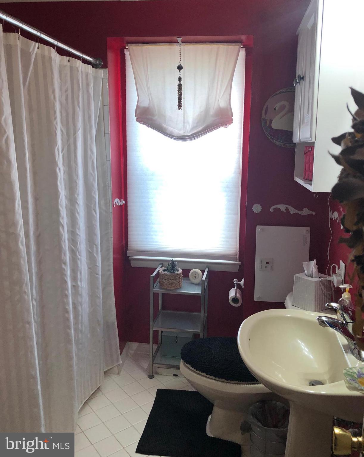 5711 Utrecht Road Baltimore, MD 21206 - Photo 18 of 35 Full bath upstairs