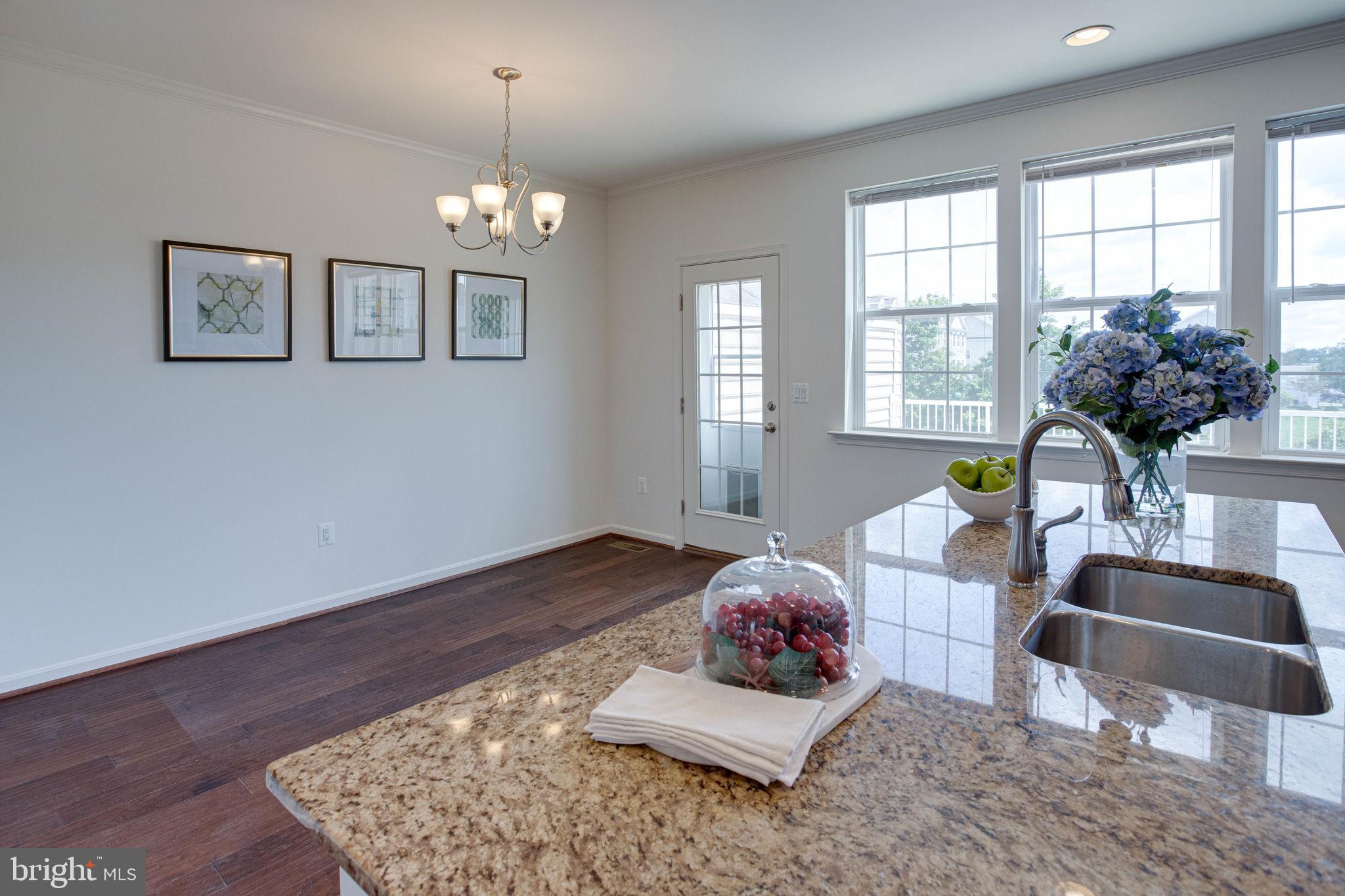 25636 Pleasant Valley Road Chantilly, VA 20152 - Photo 22 of 56