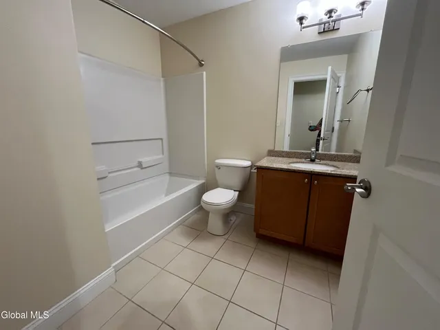 $3,462 | 60 Weibel Avenue, Unit 5BW204, Saratoga Springs, NY 12866